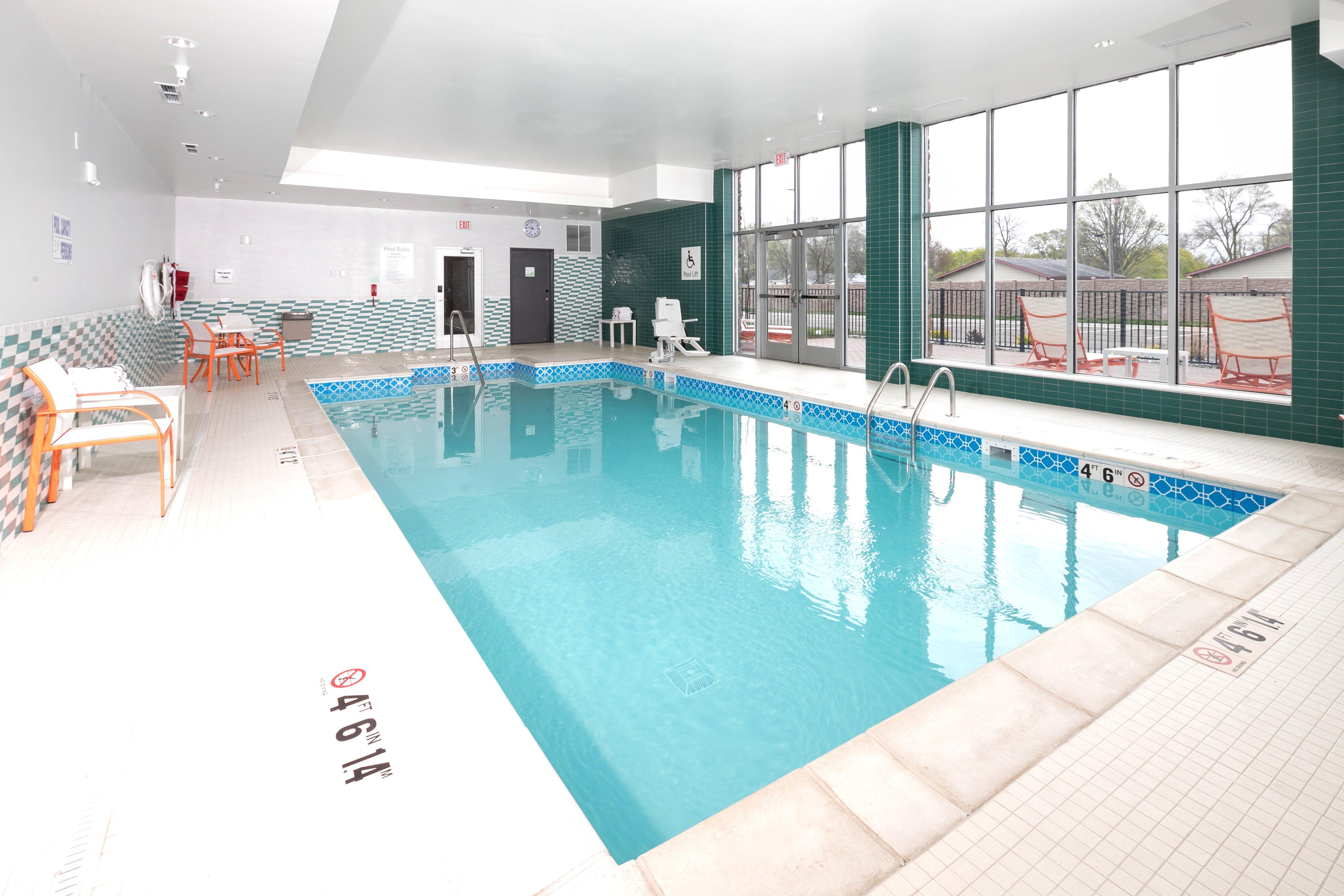Holiday Inn Hotel & Suites - Mount Pleasant By Ihg Экстерьер фото